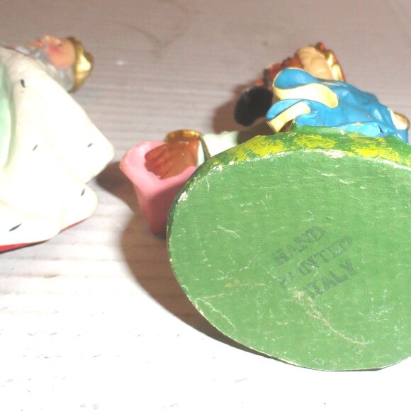 Lot of 5 VTG Hand Painted Composition Nativity Figures with Chip Damage READ - Picture 13 of 16